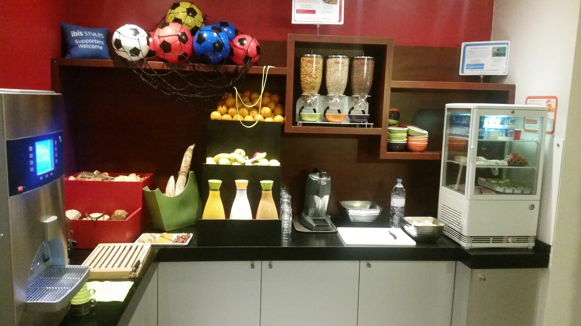Ibis Styles Paris Pigalle Montmartre Eksteriør bilde